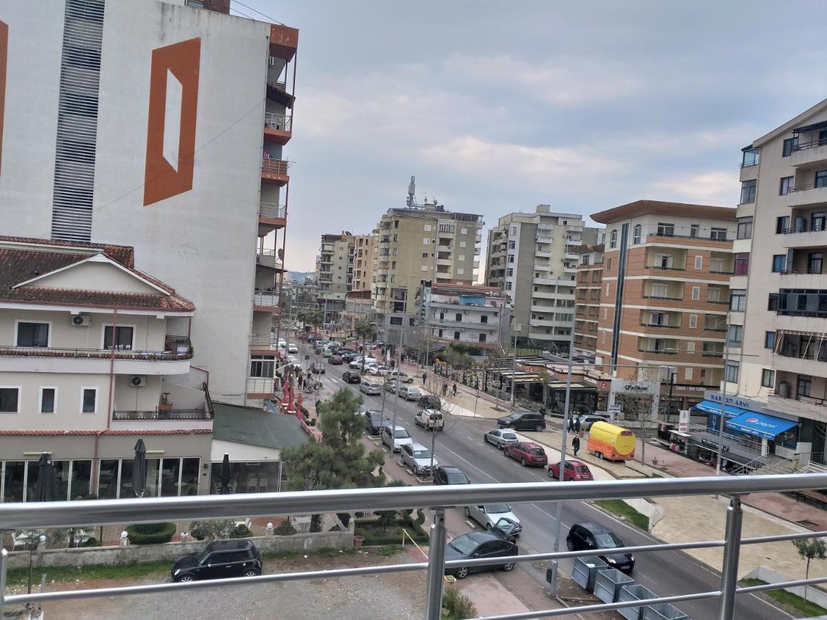 Bral Apartment 3 Durrës Extérieur photo